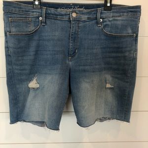 Universal Thread from Target